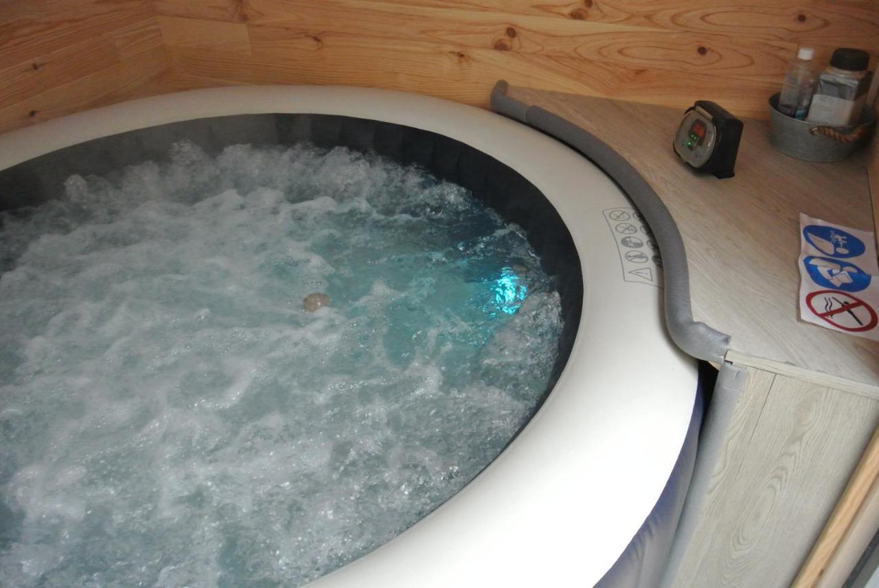 Gite Du Serre De Boudre Climatise, Spa Permanent Buisson Exteriér fotografie