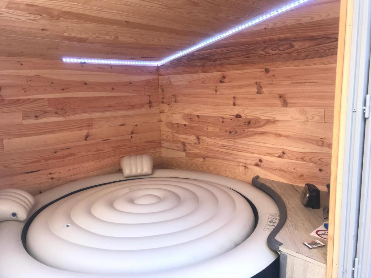 Gite Du Serre De Boudre Climatise, Spa Permanent Buisson Exteriér fotografie