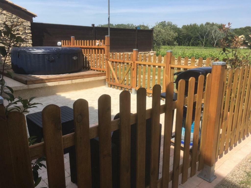 Gite Du Serre De Boudre Climatise, Spa Permanent Buisson Exteriér fotografie